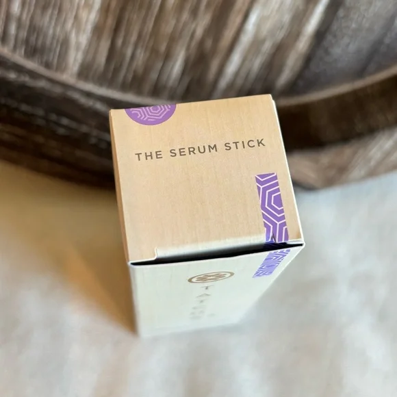Tatcha The Serum Stick - Picture 4 of 6